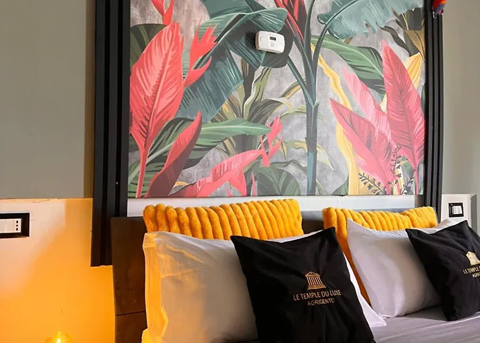 Le Temple Du Luxe Bed & Breakfast