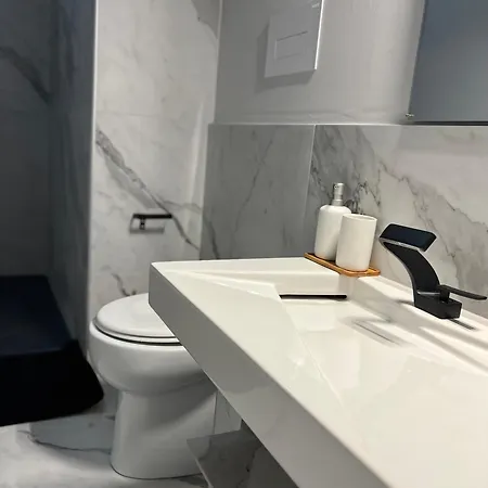 Le Temple Du Luxe Bed & Breakfast