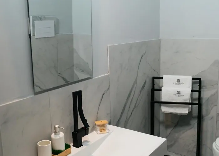 Le Temple Du Luxe Bed & Breakfast 3*